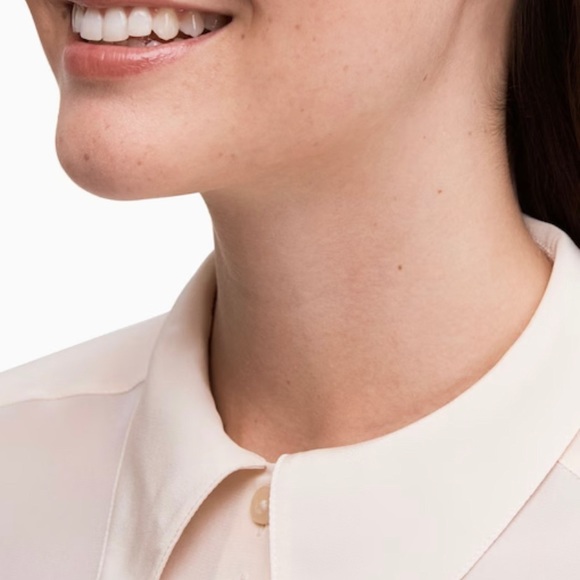 Kate Spade clear stone gumdrop studs - Picture 4 of 4